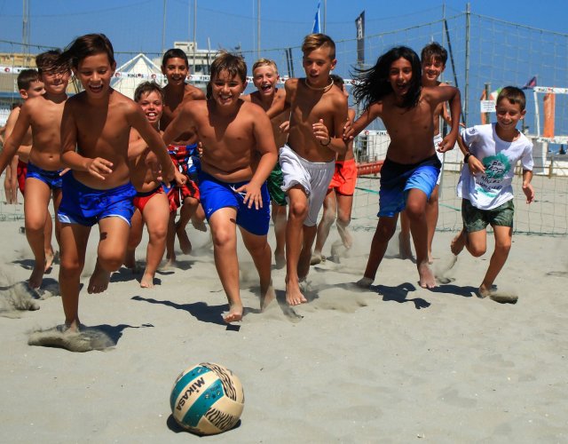 KIKLOS SUMMER CAMP