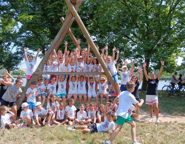 SPONGLISH SUMMER CAMP 2025 SPONGLISH SUMMER CAMP 2025