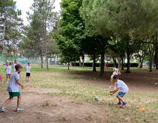 SPONGLISH SUMMER CAMP 2025 SPONGLISH SUMMER CAMP 2025