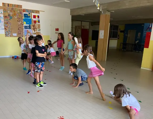 SPONGLISH SUMMER CAMP 2025 SPONGLISH SUMMER CAMP 2025