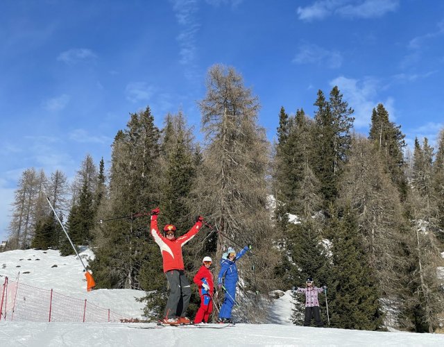 VACANZA SULLA NEVE con KIKLOS VACANZA SULLA NEVE con KIKLOS